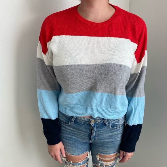 Color Block Sweater - Picture 2 of 4
